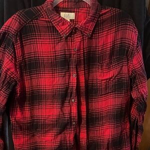 Croft & Barrow Men's large Black and Red Checkered Shirt